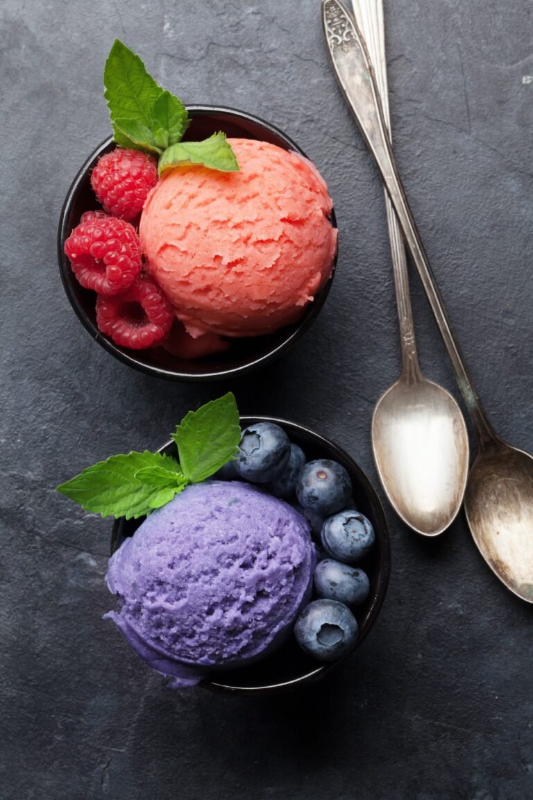 ice-cream-with-berries